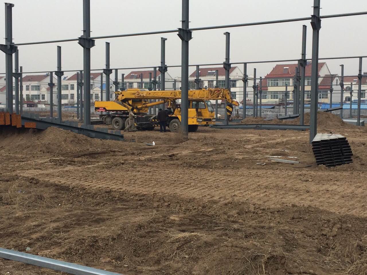 雷腾新厂工地